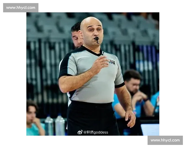 裁判水平非关键?FIBA 裁判的真正优势在于这一点 裁判水平非关键?FIBA 裁判的真正优势在于这一点